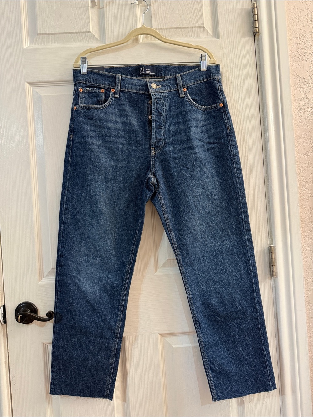 GAP Women Indigo Cheeky Straight Jeans